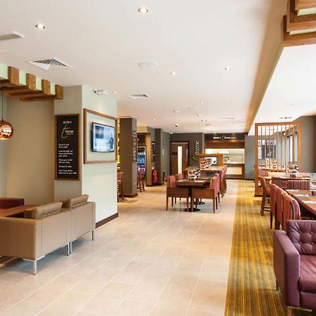 Premier Inn London Hackney Ngoại thất bức ảnh